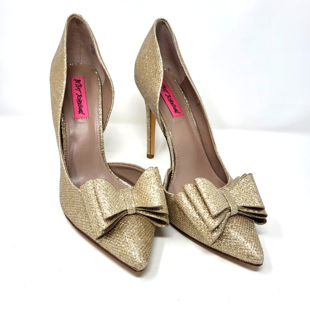 Betsey Johnson Gold Glitter Pointed Toe Bow Heels